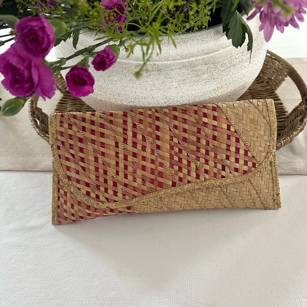 Woven Straw Clutch - Red and Tan